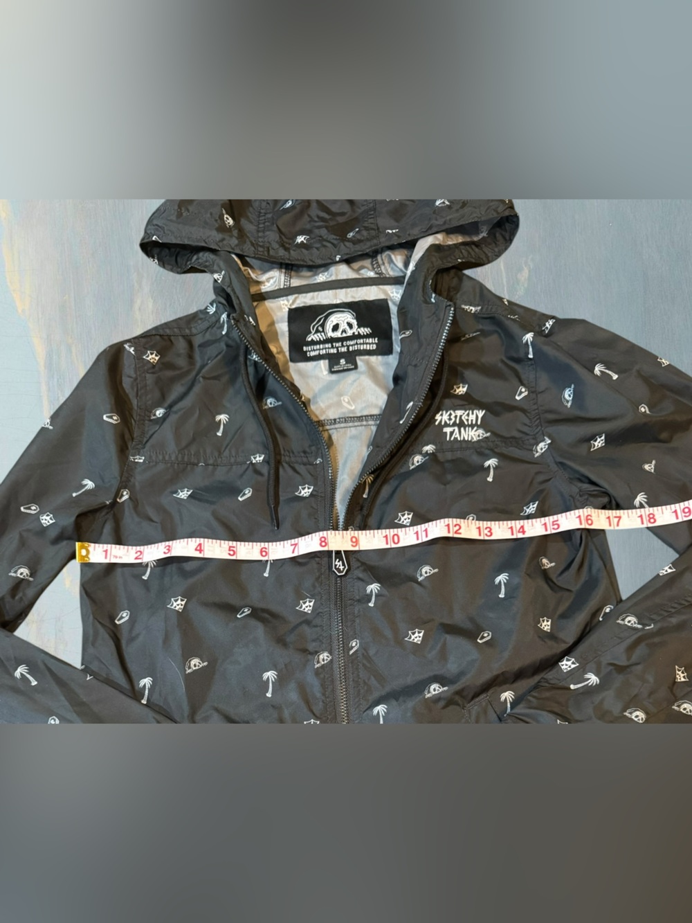 Lurking Class By Sketchy Tank Womens Black Hooded Windbreaker Jacket Size Small - Picture 3 of 9